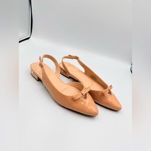Jones New York Pointed Toe Slingback Flats Size 8 Nude Patent Bow Pre Owned